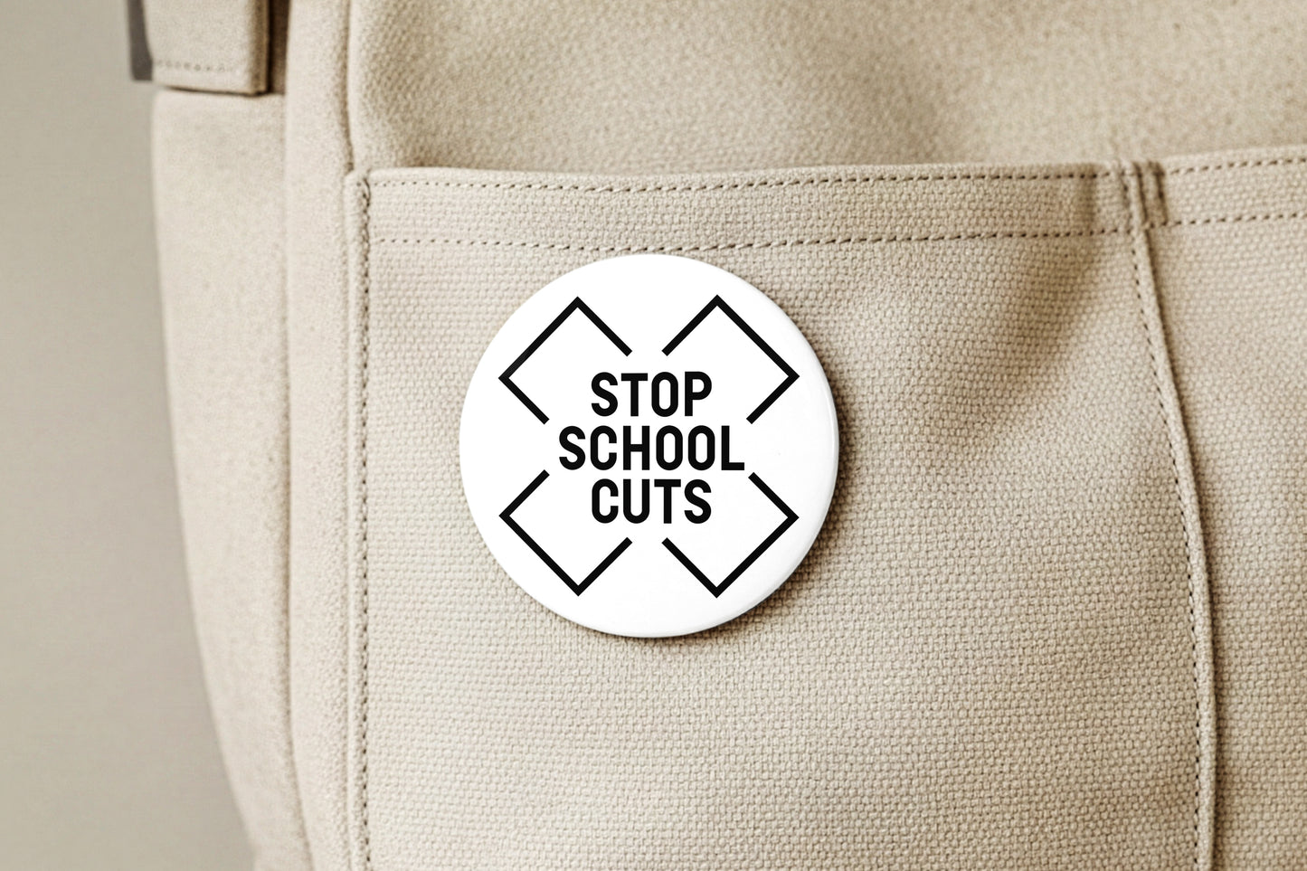 School cuts button badges (pack of 20)